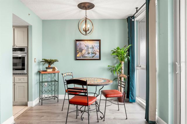 470 3RD STREET S 613, St Petersburg, FL 33701