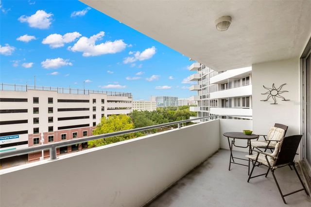 470 3RD STREET S 613, St Petersburg, FL 33701
