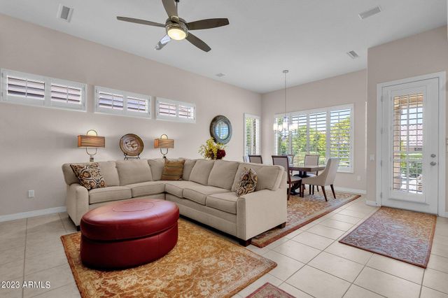 15819 W SILVER BREEZE Drive, Surprise, AZ 85374