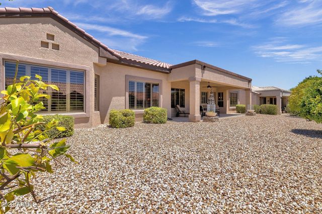 15819 W SILVER BREEZE Drive, Surprise, AZ 85374