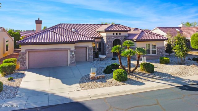 15819 W SILVER BREEZE Drive, Surprise, AZ 85374
