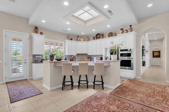 15819 W SILVER BREEZE Drive, Surprise, AZ 85374