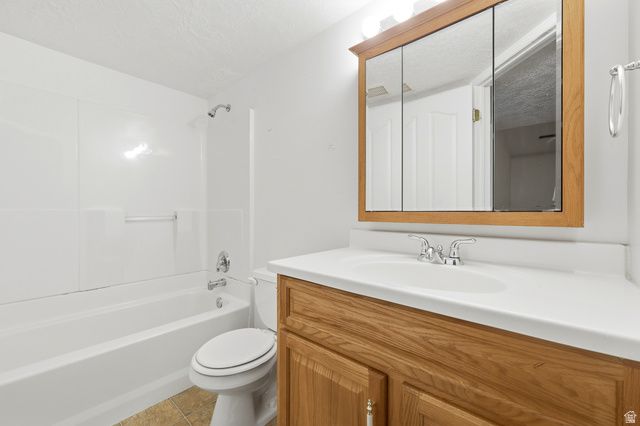 2715 S 800 W, Syracuse, UT 84075