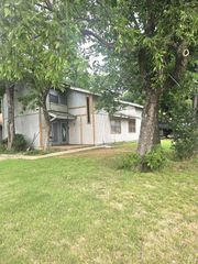 1201 NW Lake Ave, Lawton, OK 73507