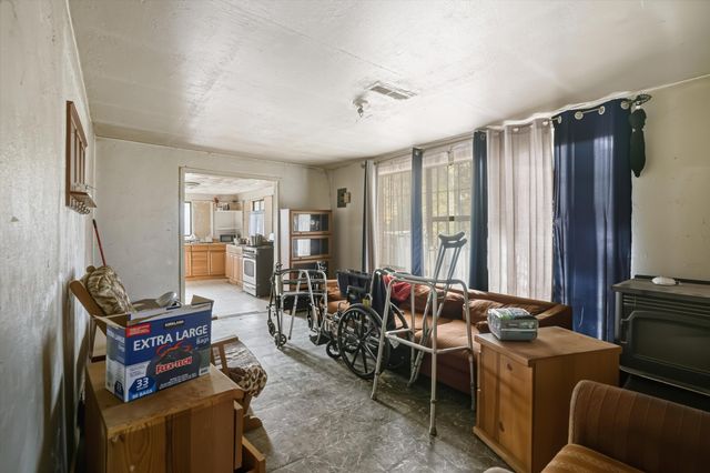 2241 San Ygnacio Road SW, Albuquerque, NM 87105