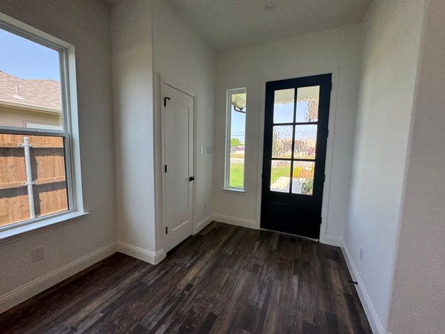 4911 LEE Street, Greenville, TX 75401