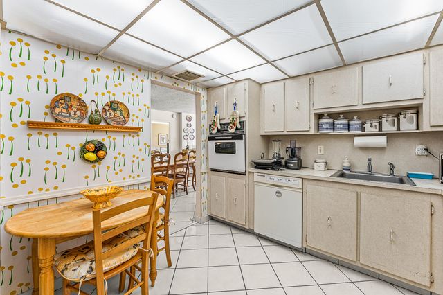 3546 S Ocean Boulevard 317, South Palm Beach, FL 33480