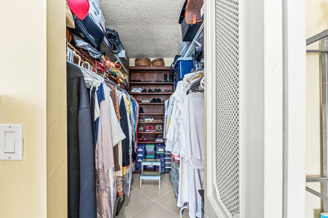 3546 S Ocean Boulevard 317, South Palm Beach, FL 33480