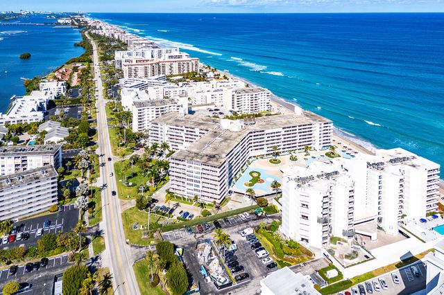 3546 S Ocean Boulevard 317, South Palm Beach, FL 33480