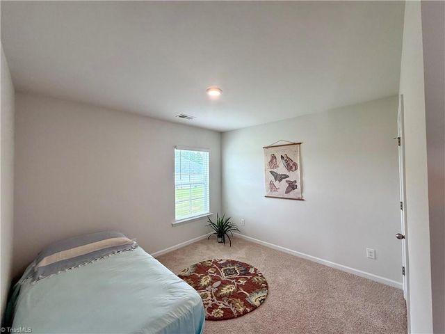 202 Alamos Avenue, Lexington, NC 27295