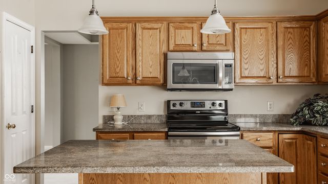 10804 Independence Way, Carmel, IN 46032