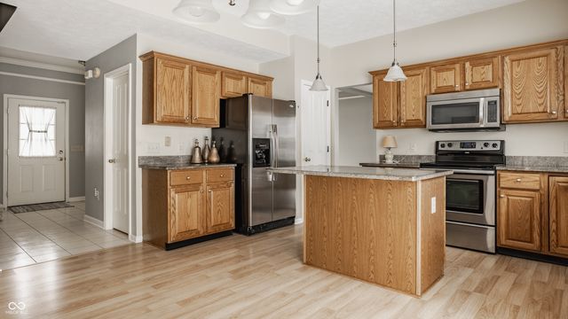 10804 Independence Way, Carmel, IN 46032