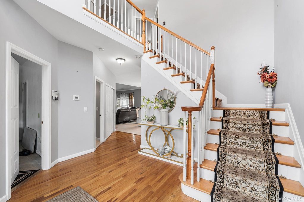 51 Jordan Drive, Medford, NY 11763 — photo 5
