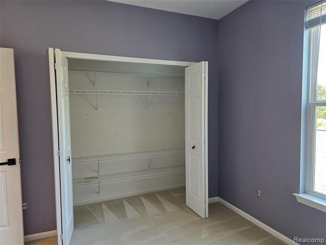 8130 Autumn Woods Trail, Ypsilanti, MI 48198