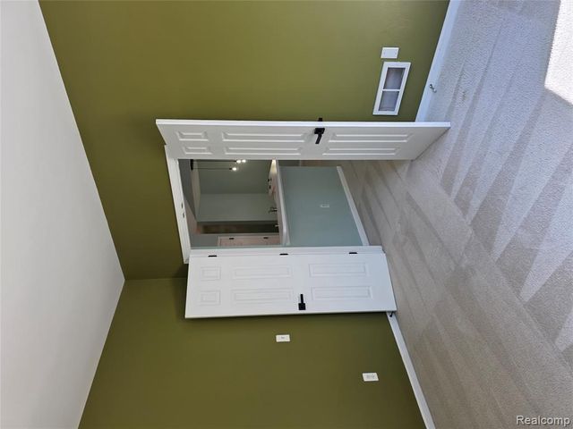 8130 Autumn Woods Trail, Ypsilanti, MI 48198