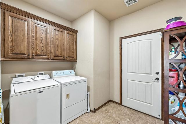 1330 NW 17th Street, Newcastle, OK 73065