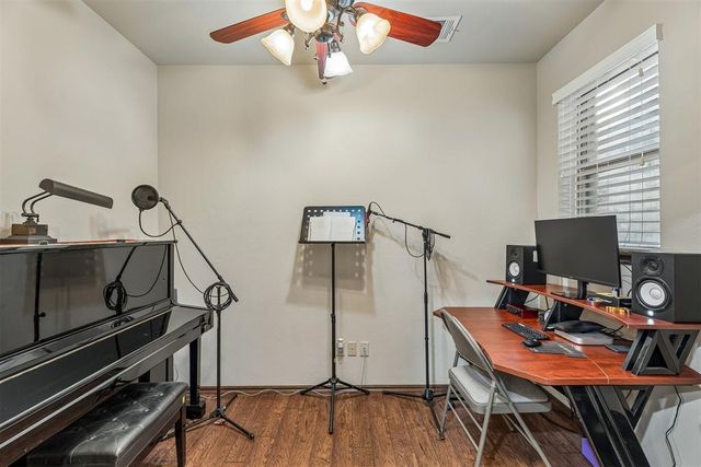 1330 NW 17th Street, Newcastle, OK 73065