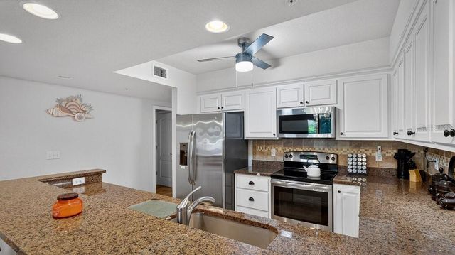 5300 S ATLANTIC AVENUE 19-203, New Smyrna Beach, FL 32169