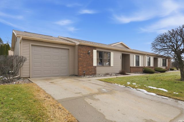 1554 E Kammerer Road, Kendallville, IN 46755