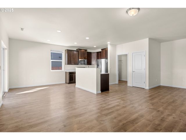 9203 Ne 165TH Ave, Vancouver, WA 98682