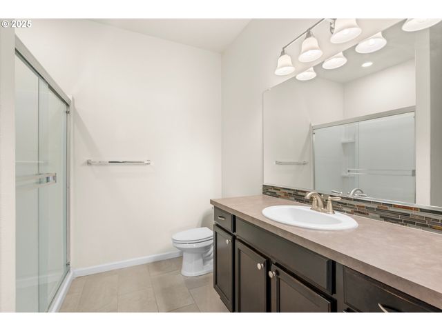 9203 Ne 165TH Ave, Vancouver, WA 98682