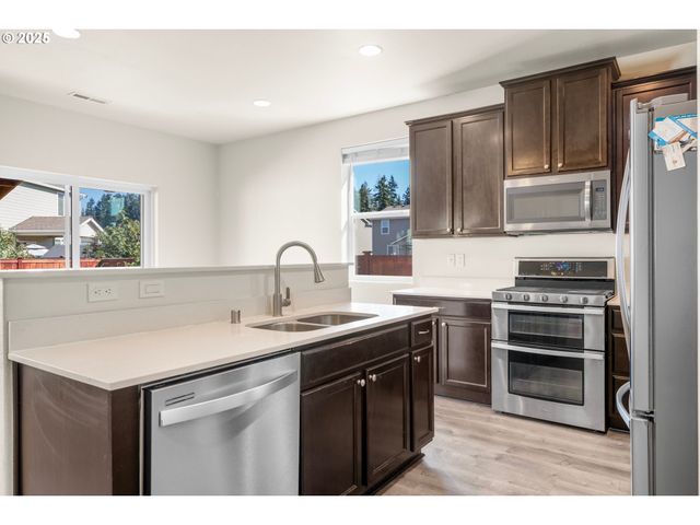 9203 Ne 165TH Ave, Vancouver, WA 98682