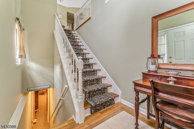 6 Wood Duck Ct, Allamuchy Twp., NJ 07840