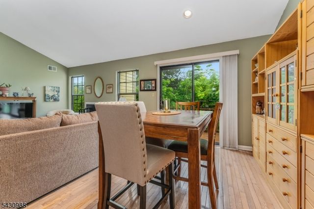 6 Wood Duck Ct, Allamuchy Twp., NJ 07840
