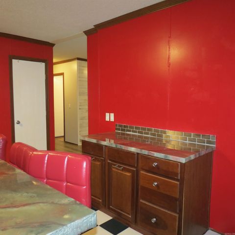 3692 Joanett Road, Redfield, AR 72132