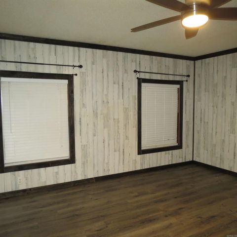 3692 Joanett Road, Redfield, AR 72132