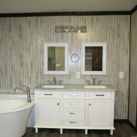 3692 Joanett Road, Redfield, AR 72132