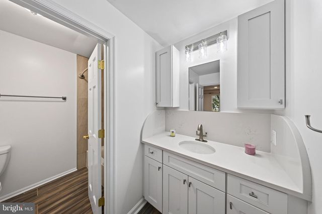 4123 WEEPING WILLOW CT, Chantilly, VA 20151