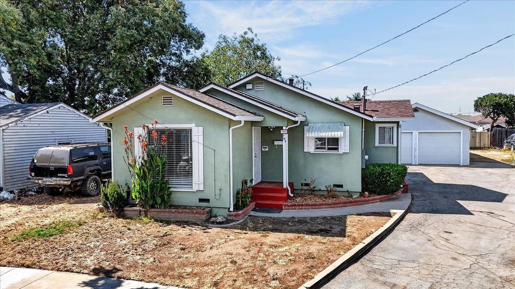 783 Josephine Street, Salinas, CA 93905