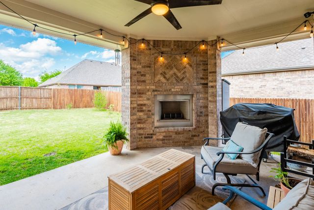 2909 Pioneer Drive, Melissa, TX 75454