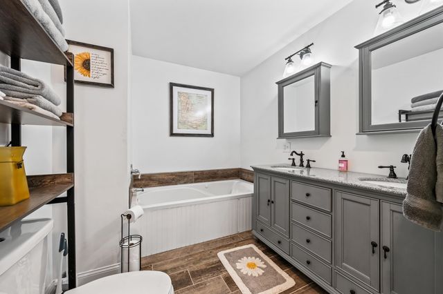 17 Wakefield Road, Brownfield, ME 04010