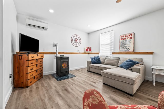 17 Wakefield Road, Brownfield, ME 04010