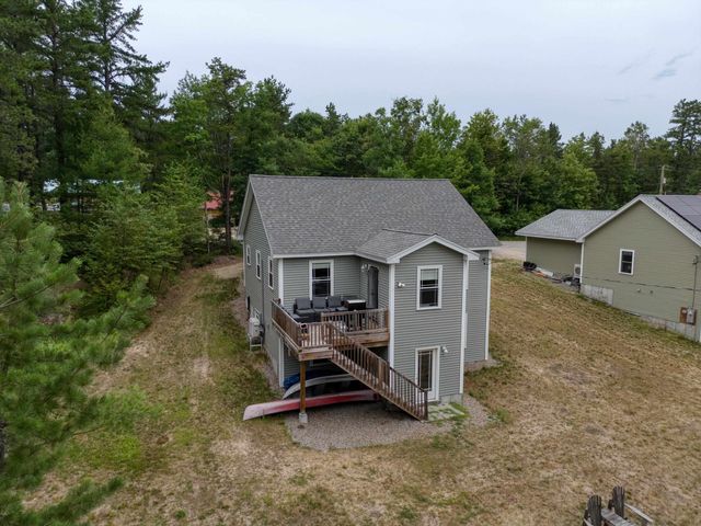 17 Wakefield Road, Brownfield, ME 04010
