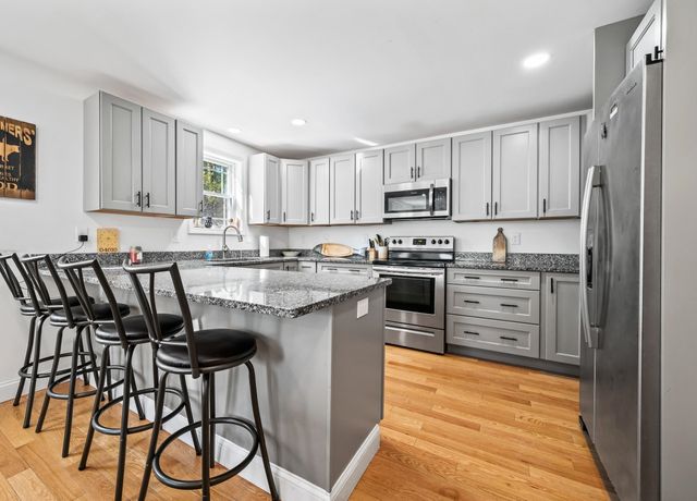 17 Wakefield Road, Brownfield, ME 04010