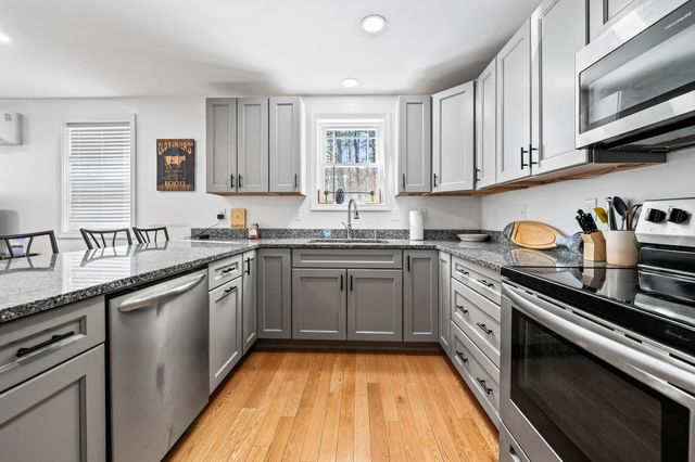 17 Wakefield Road, Brownfield, ME 04010