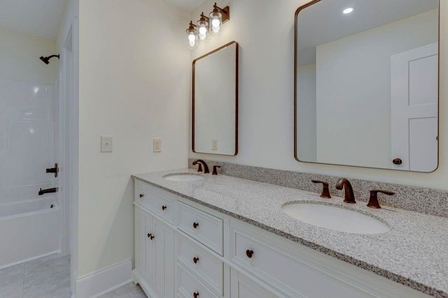 1041 Motlow School Road, Campobello, SC 29322