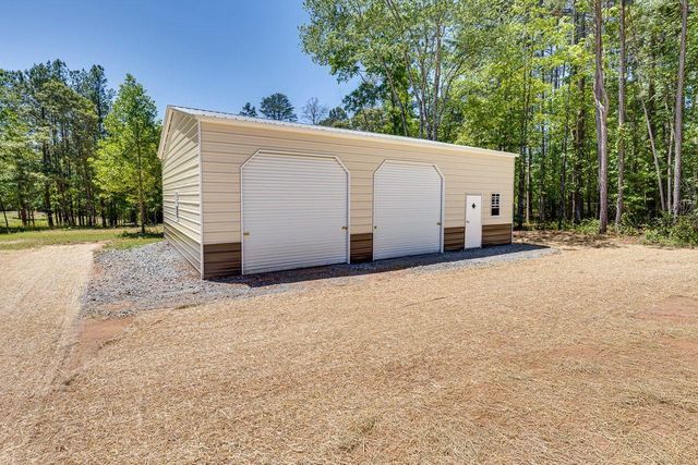 1041 Motlow School Road, Campobello, SC 29322