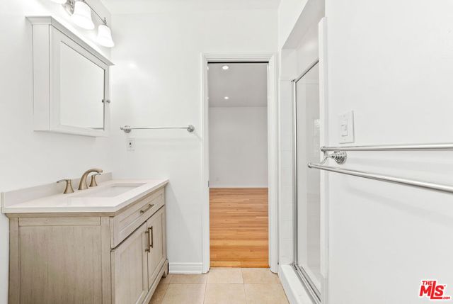 2825 Washington Avenue, Santa Monica, CA 90403