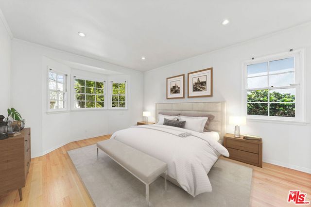 2825 Washington Avenue, Santa Monica, CA 90403