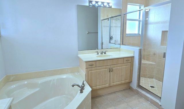 4305 Coventry Pointe Way, Lake Worth, FL 33461