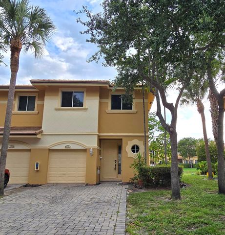 4305 Coventry Pointe Way, Lake Worth, FL 33461
