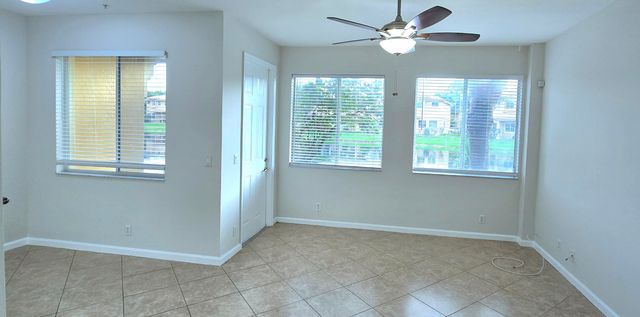 4305 Coventry Pointe Way, Lake Worth, FL 33461