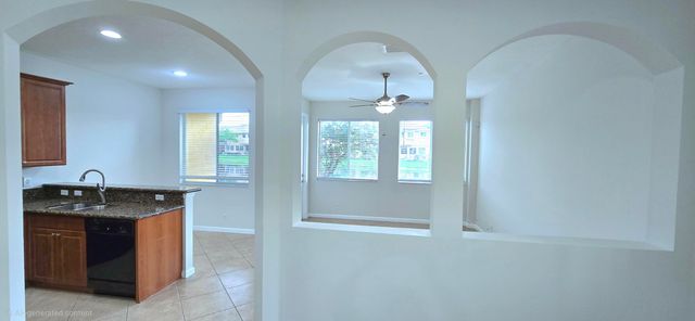 4305 Coventry Pointe Way, Lake Worth, FL 33461