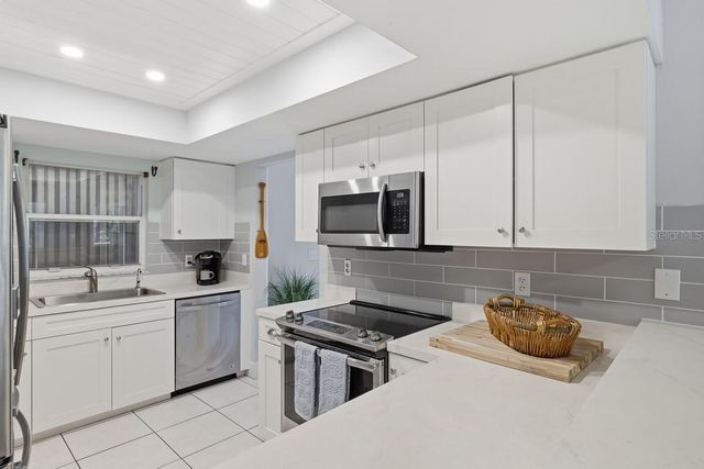 26920 SPANISH GARDENS DRIVE, Bonita Springs, FL 34135