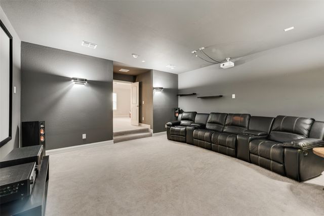 924 Crest Breeze Drive, Fort Worth, TX 76052