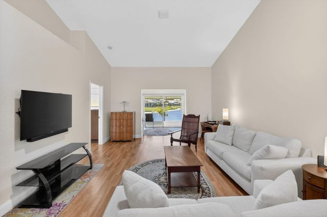 6112 Caladium Road, Delray Beach, FL 33484